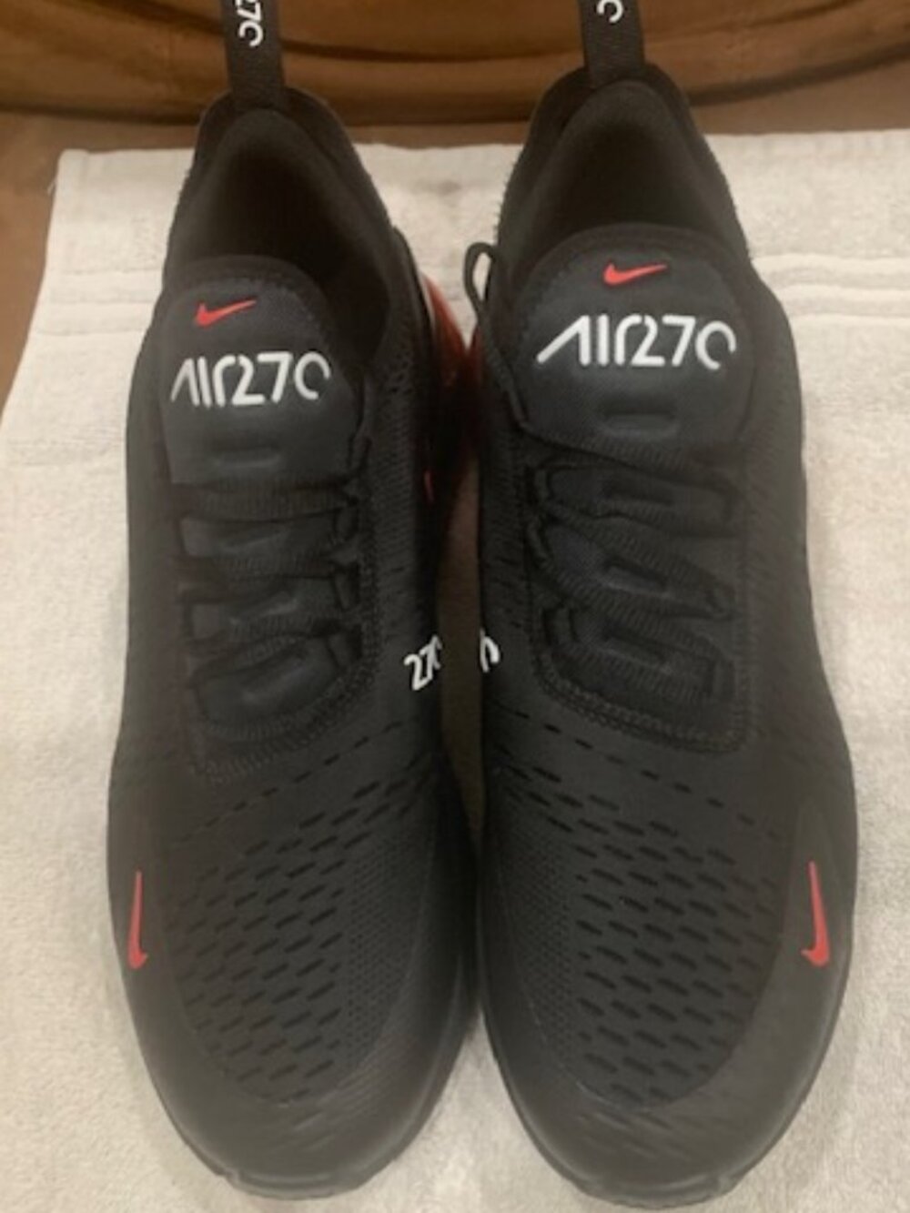 Nike AirMax 270 Men's Size US 10.5 - Picture 6 of 8